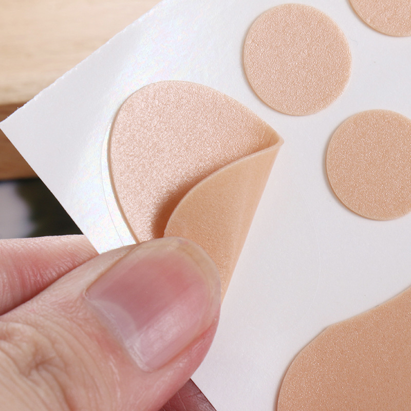 Foot Care Stickers Foot Heel Stickers Corn Patches Adhesive Corn Pad, Foot Blister Callus Patches Foam Heel Tape Foot Protective Cushions 